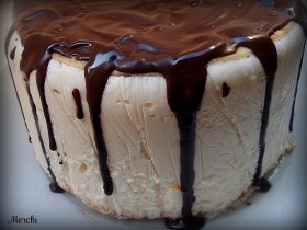 Recetas caseras : Tarta de filloas con nata y chocolate 
