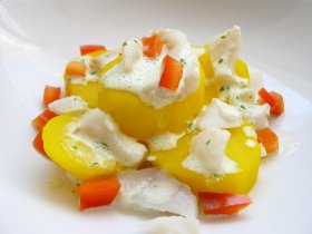 Recetas caseras : Ensalada fr�a de patatas en amarillo con bacalao y crema de allioli 