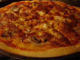 Recetas caseras : Pizza tipo telepizza, pizzam�vil, pizza hut, dominos...  