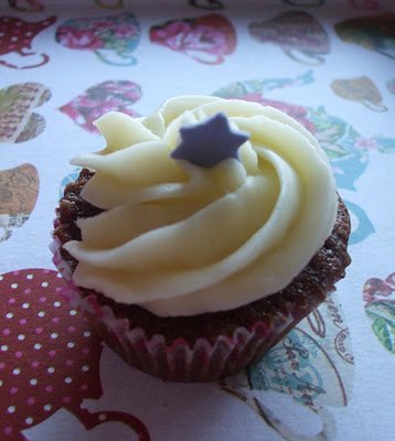 Recetas caseras : Cupcakes de chocolate con frosting de chocolate blanco 