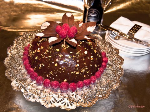 Recetas caseras : Tarta bomba de chocolate y turr�n 