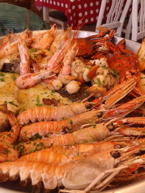 Recetas caseras : Salsa sencilla y natural para parrillada de marisco 