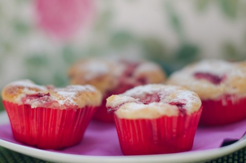 Recetas caseras : Muffins de fresas y queso 