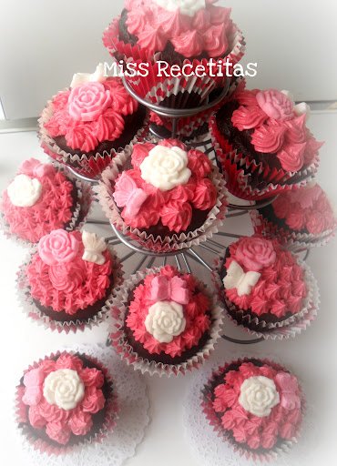 Recetas caseras : Cupcakes guiness, chocolate y fresa 