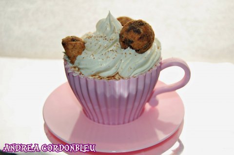 Recetas caseras : Cupcakes de capuchino con galletas de pepitas de chocolate 