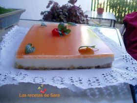 Recetas caseras : Tarta crema con cobertura de macedonia de frutas 