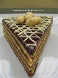Pastel rayado