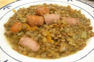 Lentejas con longanizas