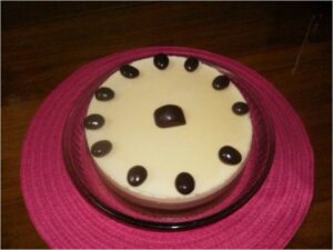 Tarta de tres chocolates en Thermomix con galletas Digestive